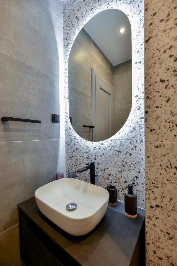 Maris Accommodation By Belmont Realty Zadar Bagian luar foto