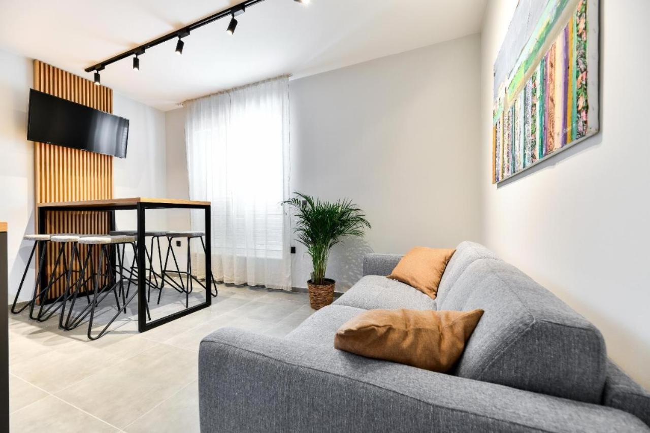 Maris Accommodation By Belmont Realty Zadar Bagian luar foto